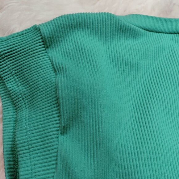 NWOT Urban Outfitters Out From Under Go For Gold Seamless Tie-Front Top Size M - Picture 6 of 10